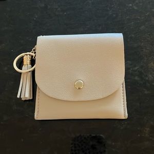 lark and ives tan card holder
